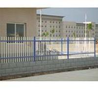 热镀锌围栏54 铁艺围栏 产品展示 石家庄华荣门业 电动遥控不锈钢卷门.防火卷闸门.伸缩门.车库门.感应门.工业门.双层自动卷帘门.铁艺围栏