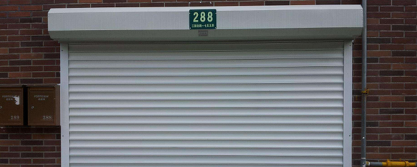 电动卷帘门停电时的开启方法与日常保养指南